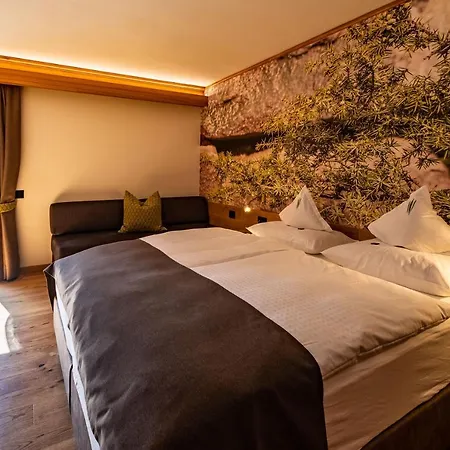 Grien Hotel 4*